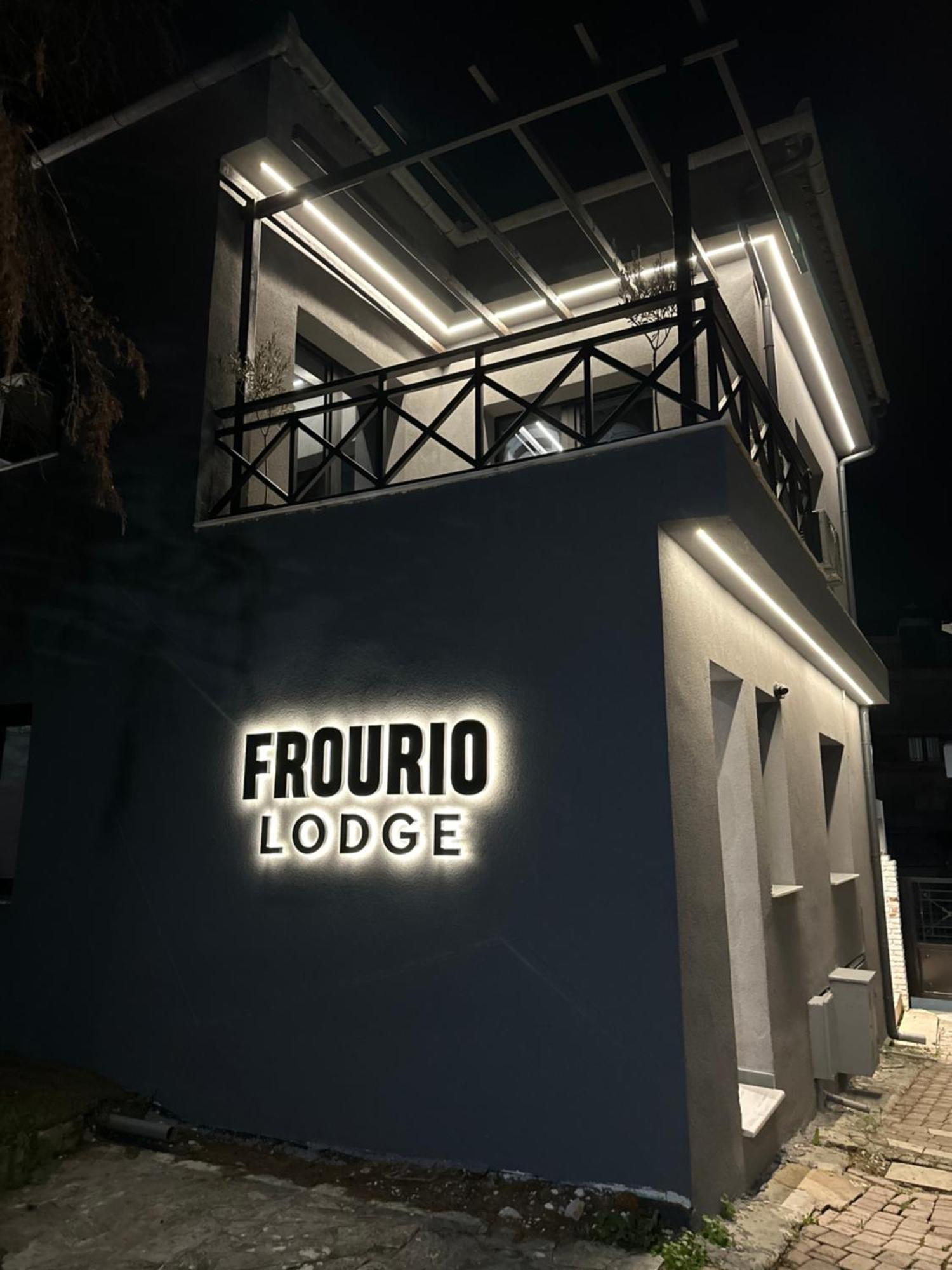 Frourio Lodge Α2 Lárisa Eksteriør bilde